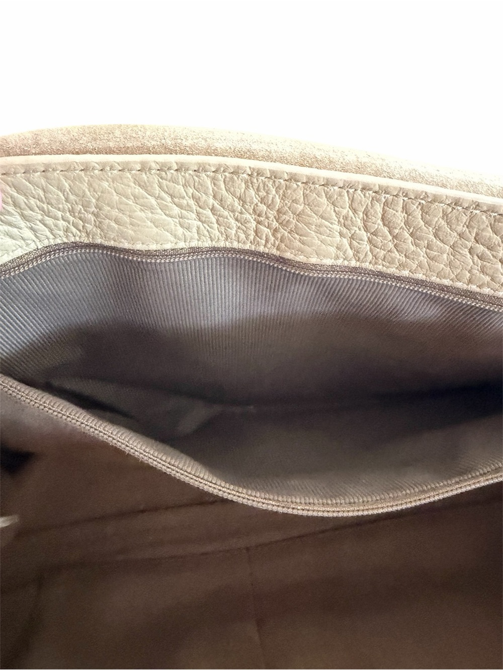 Furla Bicolor Pebbled Leather Shoulder Bag in Red, & Cream Preowned from Japan - Picture 6 of 9